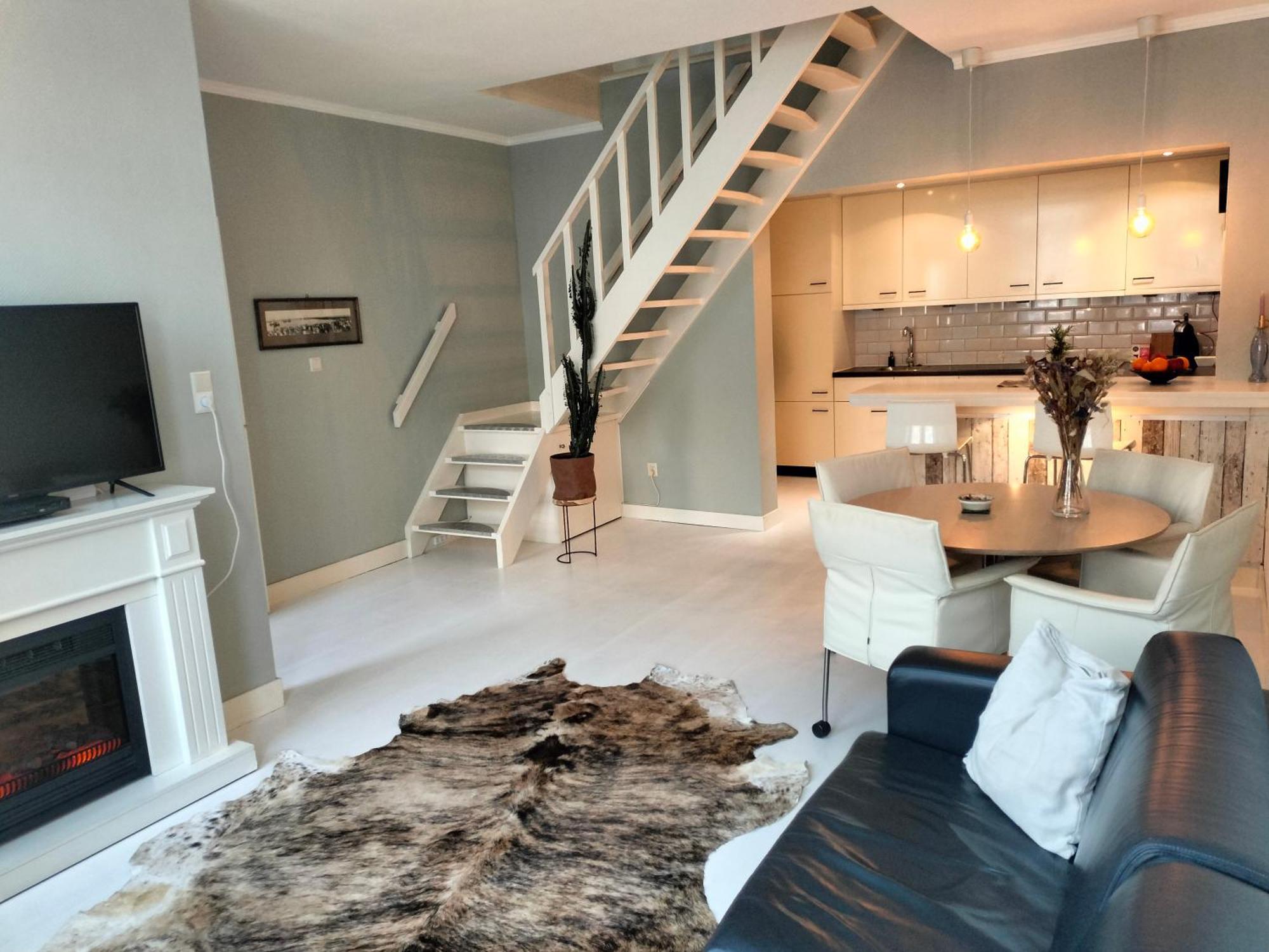 Family House Scheveningen Beach Apartment Den Haag