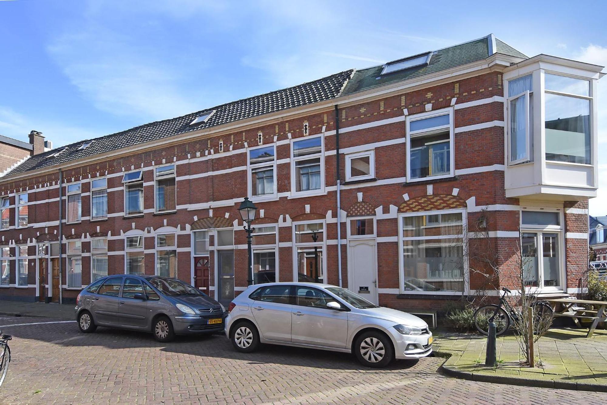 Family House Scheveningen Beach * Den Haag